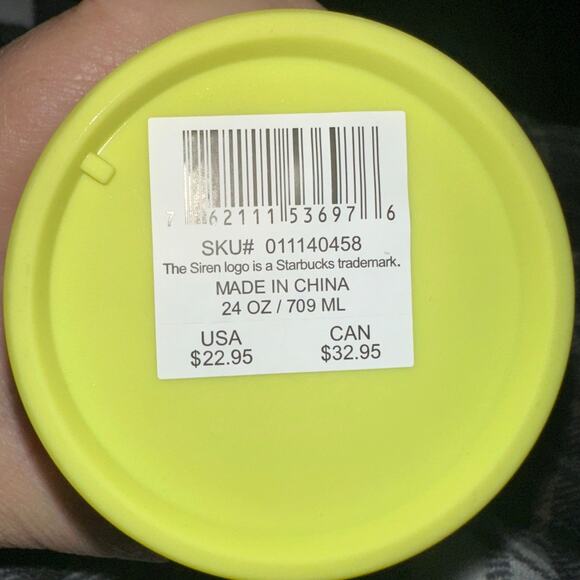 Starbucks Winter 2023 - Meadow Yellow Soft Touch Grid Tumbler (Cold Cup) - 24 oz - Picture 5 of 5